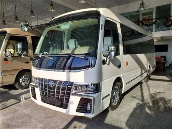 丰田考斯特12座商务车 豪华中巴车价格