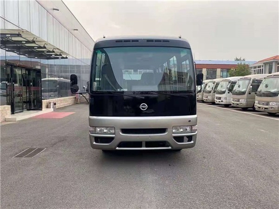 进口尼桑碧莲10座 新款现车优惠价格