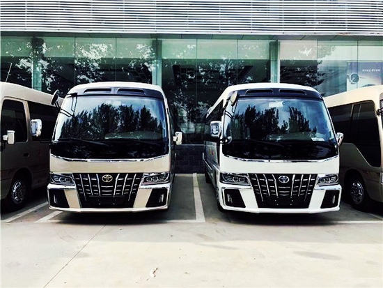 丰田考斯特改装 11座图片及参数配置