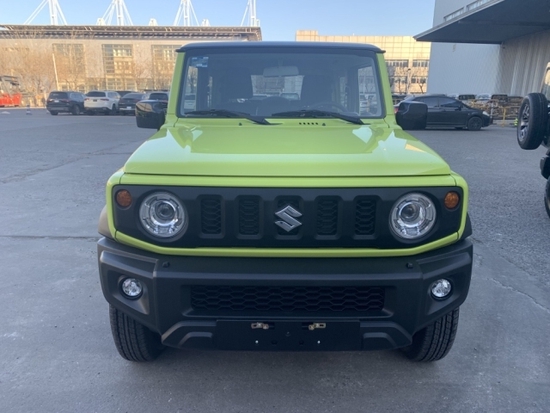 2022款铃木吉姆尼1.5自动色全国六报价