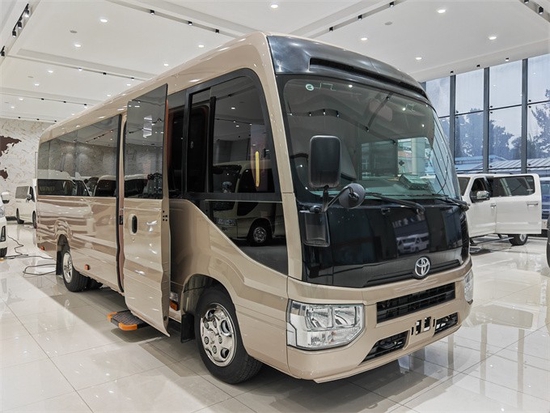 丰田考斯特内饰定制 改装12座中巴车