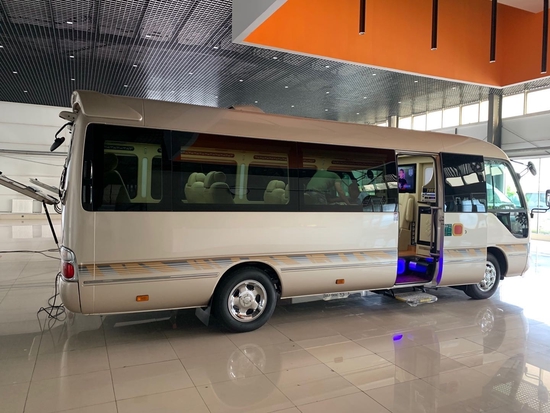 最新款丰田考斯特价格 豪华版4.0L现车