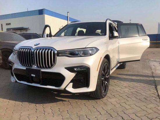 21款宝马X7美规版价格下调5万 港口优惠