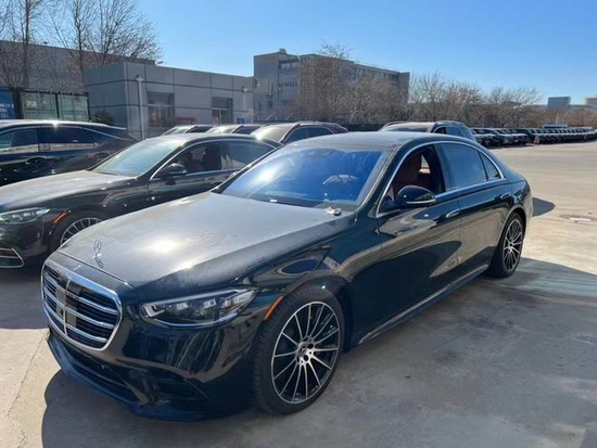 2022款奔驰S500直降20万 手续齐随时提