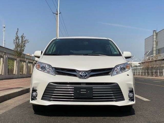 2022款丰田塞纳进口实车报价现车丰富