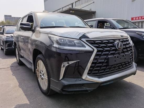 2021款雷克萨斯凌志LX570现车中东版特价