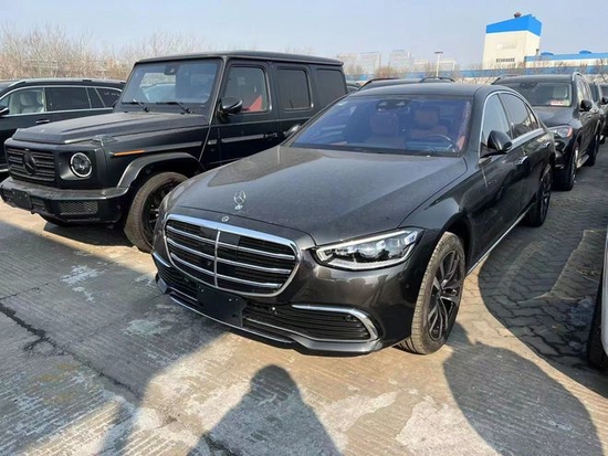 2022款墨版奔驰S450长轴四驱现车135万