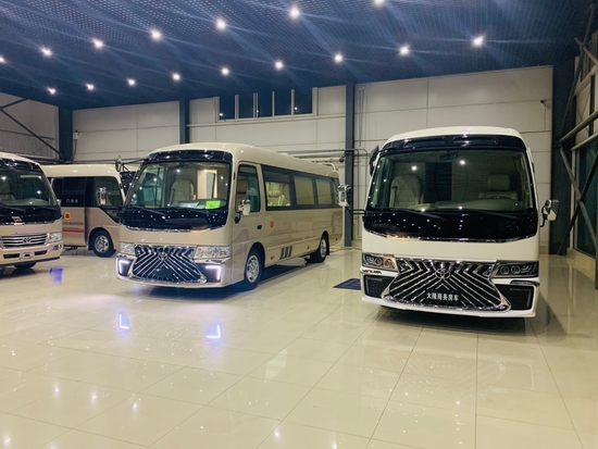 丰田考斯特12座报价4.0L六缸发动机现车