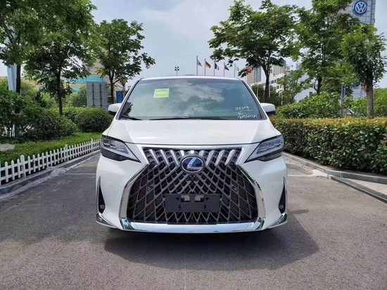 2021款雷克萨斯LM300天津现车报价153万