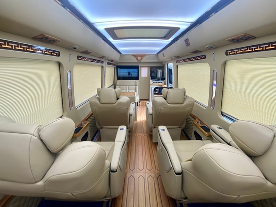 北京丰田考斯特10座销售价格舒适高贵