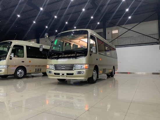 丰田考斯特4.0报价 五月16座现车促销中