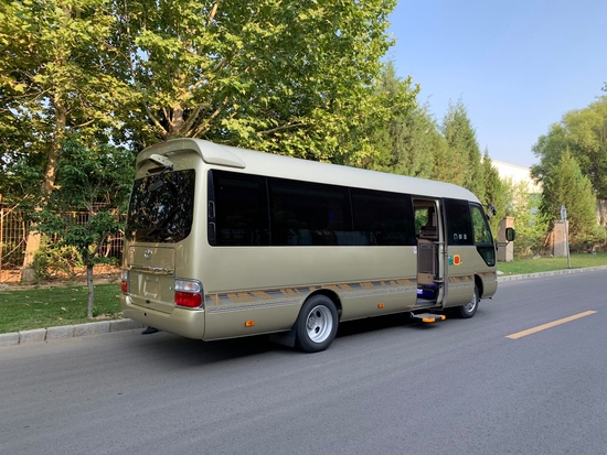 北京丰田考斯特10座价格豪华的布艺窗帘