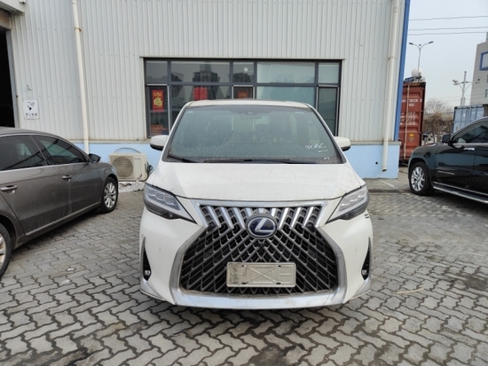 2022款雷克萨斯lm300成交量增加促销优惠