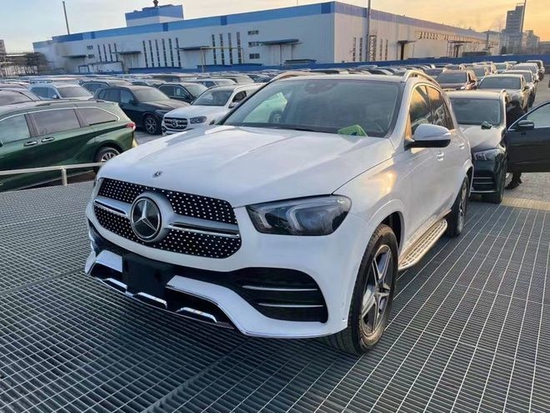 2022款奔驰gle450五月冲量70余万颜色全