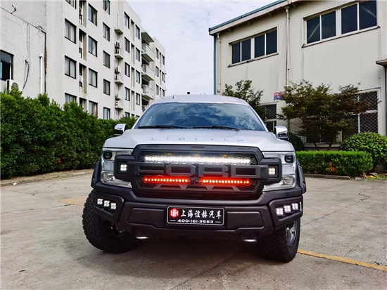 2022款福特f150硬派越野商务车