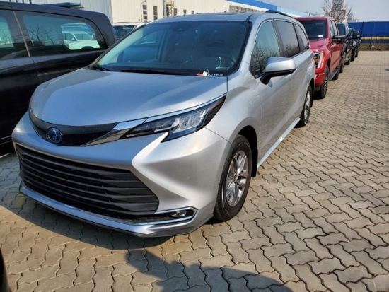 2021款美规丰田塞纳混动现车抢手40万起