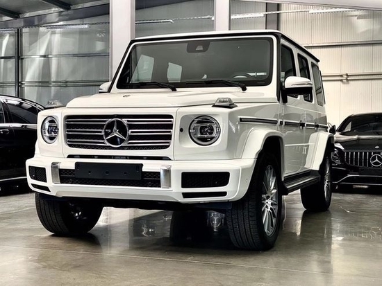 2022款奔驰G350d柴油天津港提现车168万