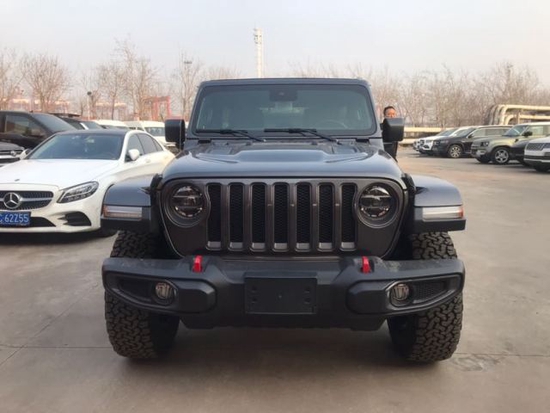 2022款全新JEEP牧马人港口现车暴跌41万