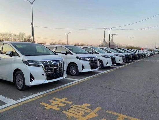 22款丰田埃尔法现车港口特价出售103万