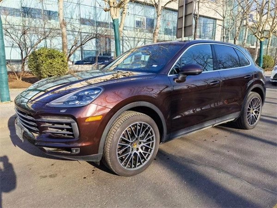 2022款保时捷卡宴现车 平行进口直降20万