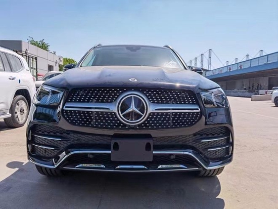 2022款奔驰GLE450运动时尚 现车70余万