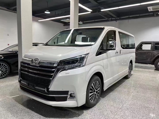 2022款丰田格兰维亚3.5LV6现车促销85万