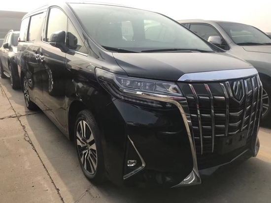 2022款丰田埃尔法35v6绝版自吸120万起