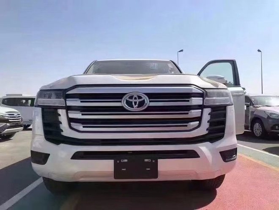 2022款中东酷路泽LC300全系车预定优惠