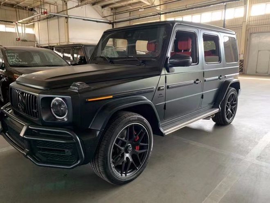 2021款奔驰G63国六现车优惠30万可分期