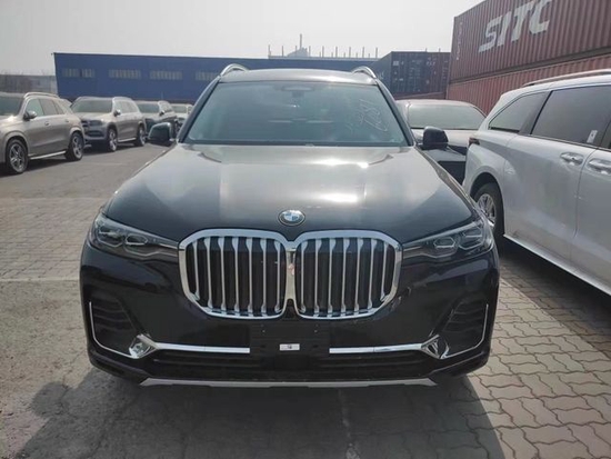 2022款宝马X7天津现车老板顶不住狂降价