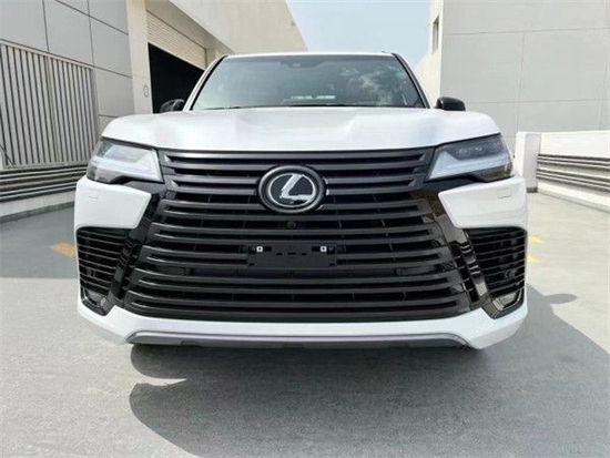 2022款雷克萨斯LX600最新行情直降30万