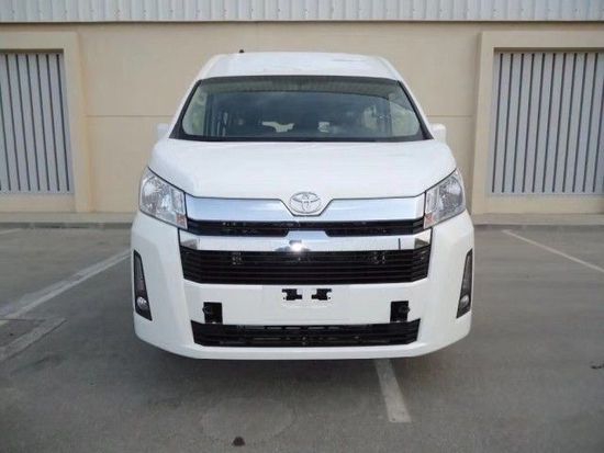 2022款丰田海狮商务13座满足家用接待