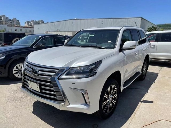 2022款雷克萨斯LX570颜值越野车报价低