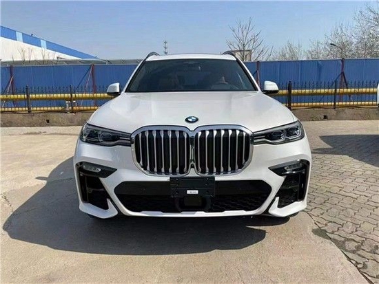 2022款宝马X7天津报价81万起全国分期