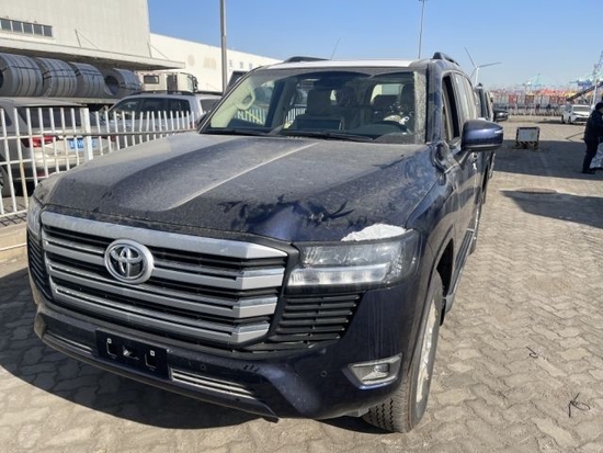 2022款丰田酷路泽LC300 EXR迪拜版钜惠