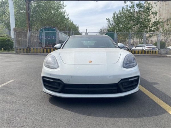 2022款保时捷帕拉梅2.9T 促销120万甩卖