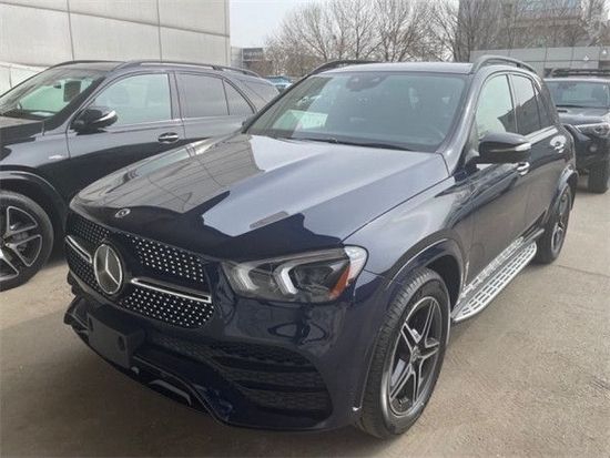 2022款奔驰GLE450现车3.0T港口报价70万