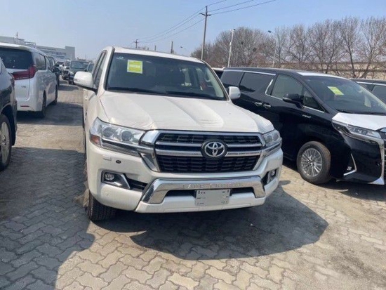 2022款丰田酷路泽5700国六手续齐175万