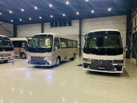 丰田考斯特12座豪华版价格现车优惠