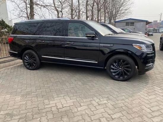 2022款林肯领航员平行进口现车七月到港