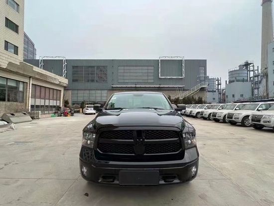 2022款道奇公羊黑曜经典版 特价46万起