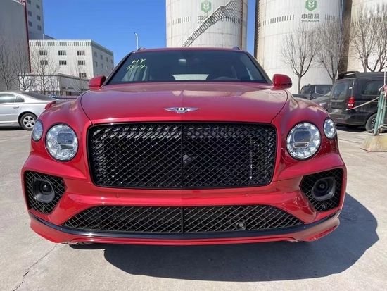 2022款宾利添越V8S现车290万起配置无敌