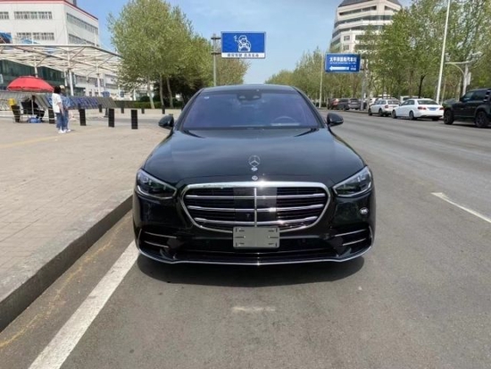 2022款奔驰S500 140万起售轿车舒适标杆