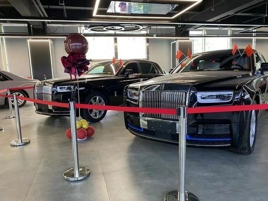 新款劳斯莱斯幻影现车港口特价随时提车