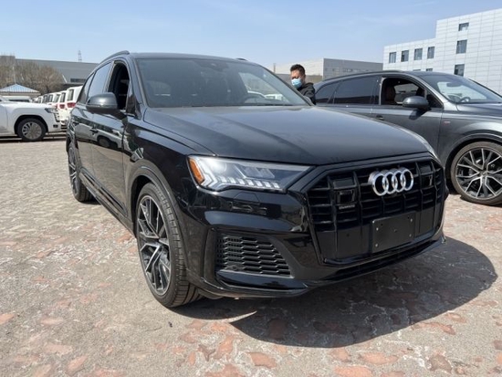 2022款奥迪Q7加版3.0T科技版现车手续齐