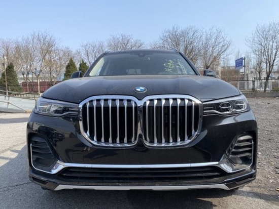 2022款宝马X7现车最新报价配置参数行情