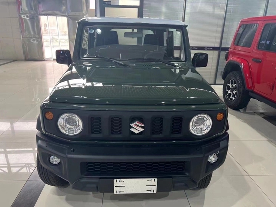 2022款铃木吉姆尼港口清仓售价20余万