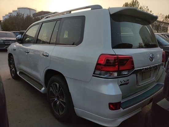 丰田酷路泽4600底升版包牌现车优惠数万