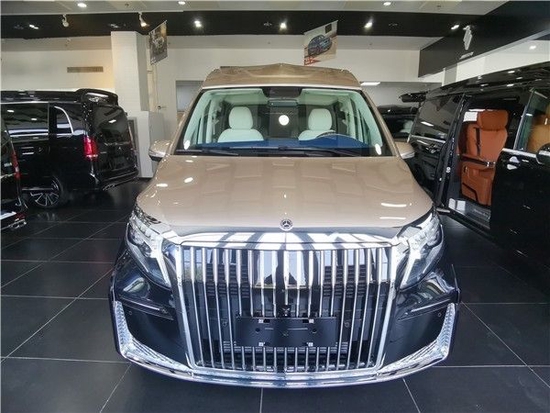 奔驰V260L七座商务车改装豪华版好价格