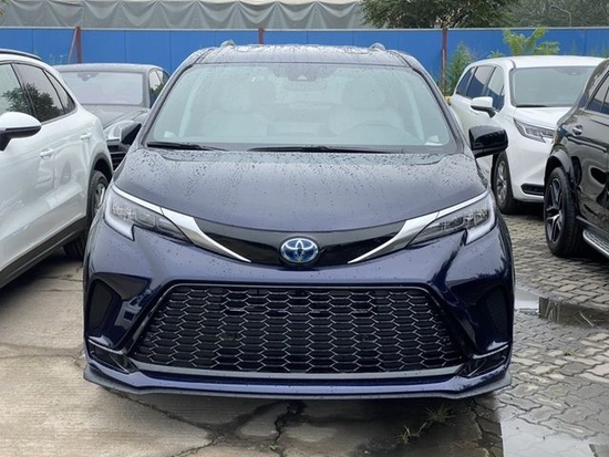 22款丰田塞纳2.5油混国六现车直降万元